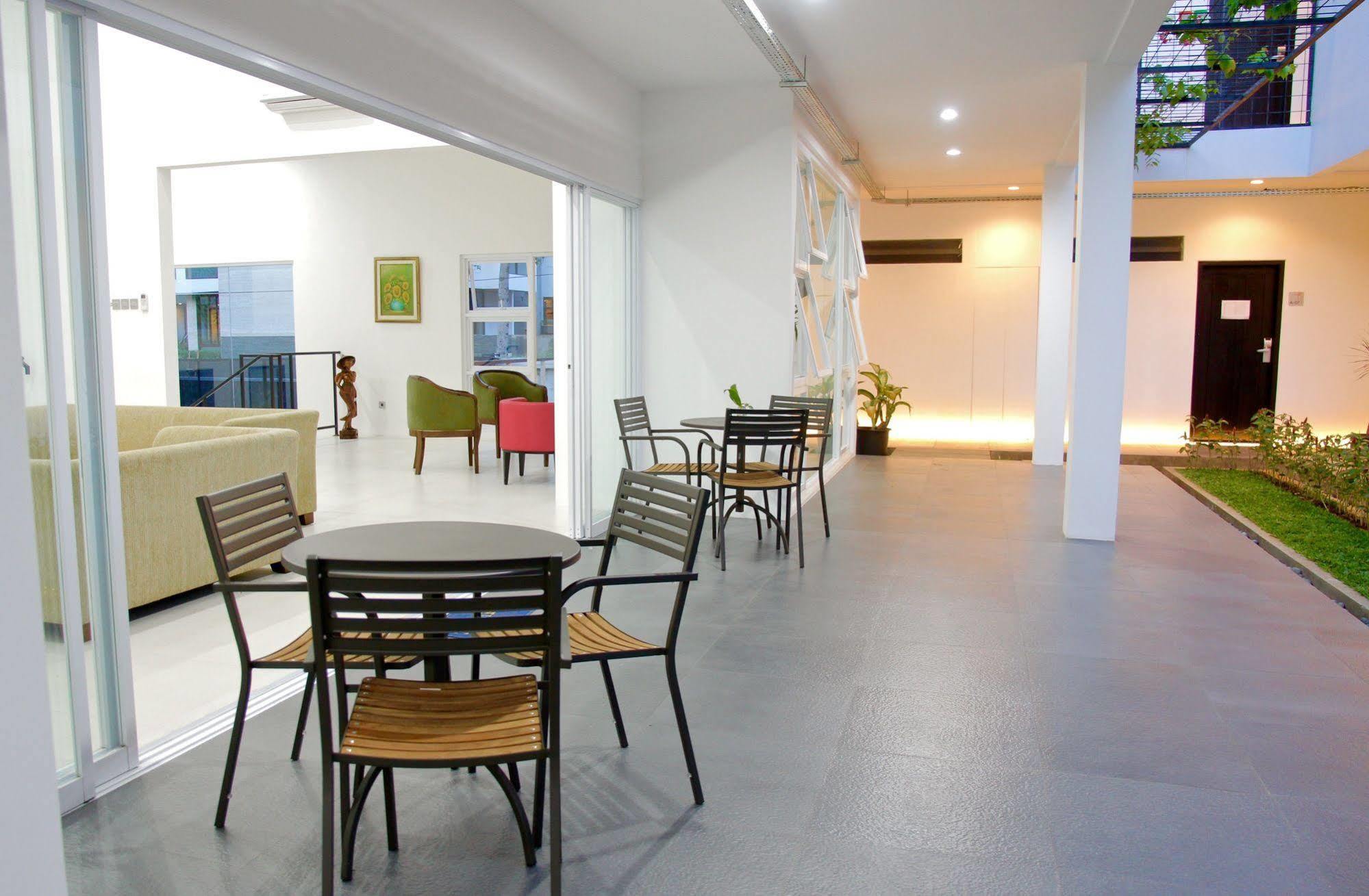 Ampera Avenue Residence Jakarta Exterior foto